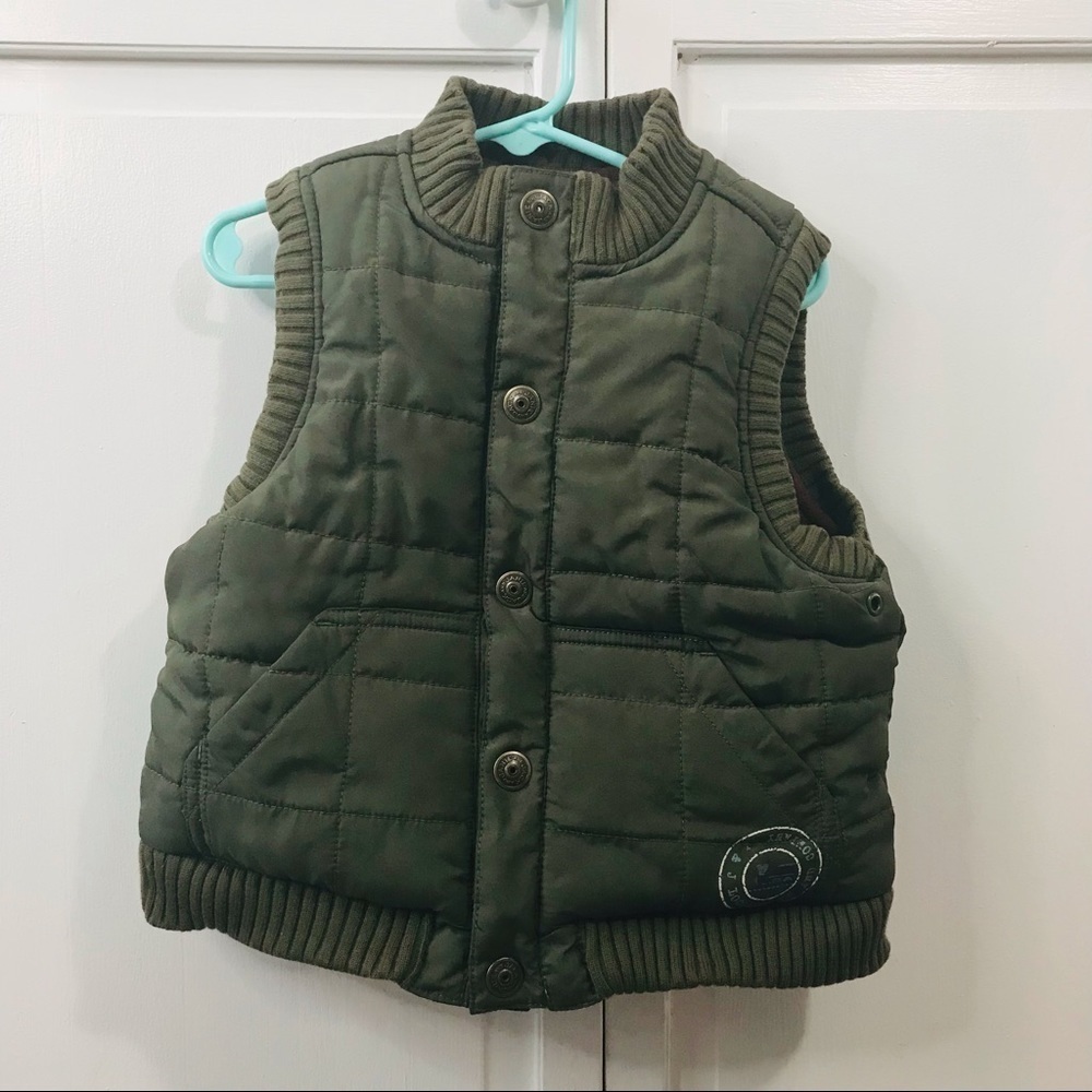 3/$25 JANIE AND JACK Green Vest Size 2T